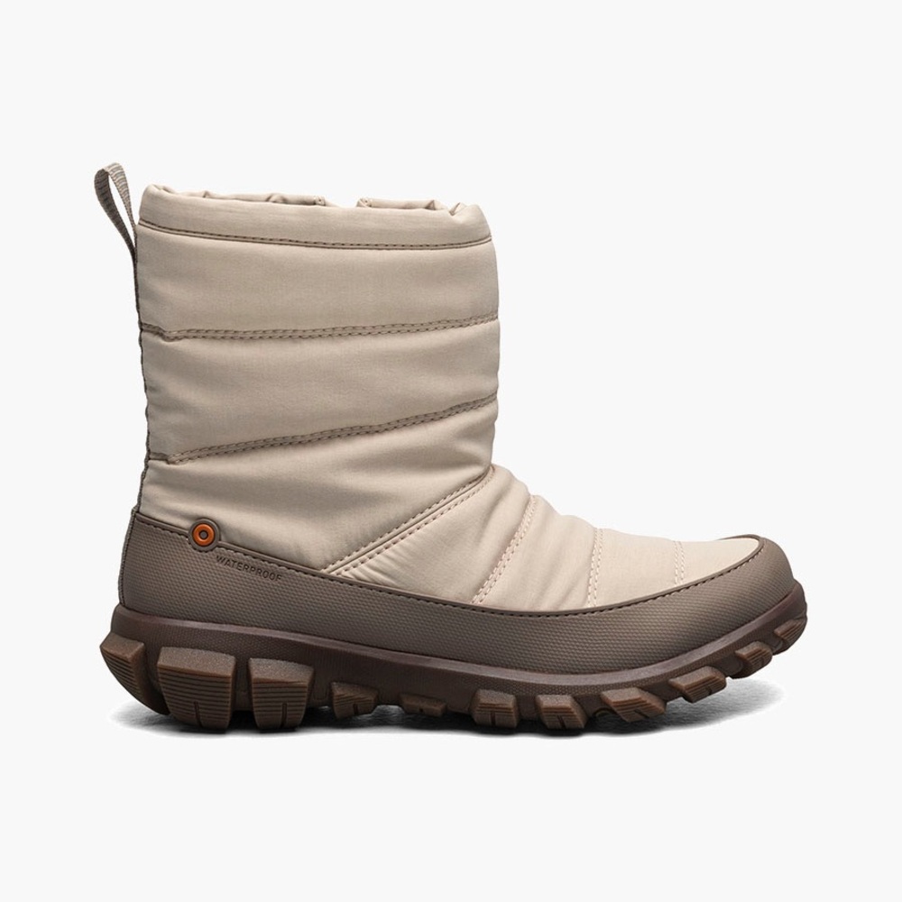 Bogs Cedar Quilt Waterproof Boots